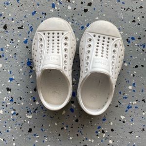 Kids Native shoes- White size 5